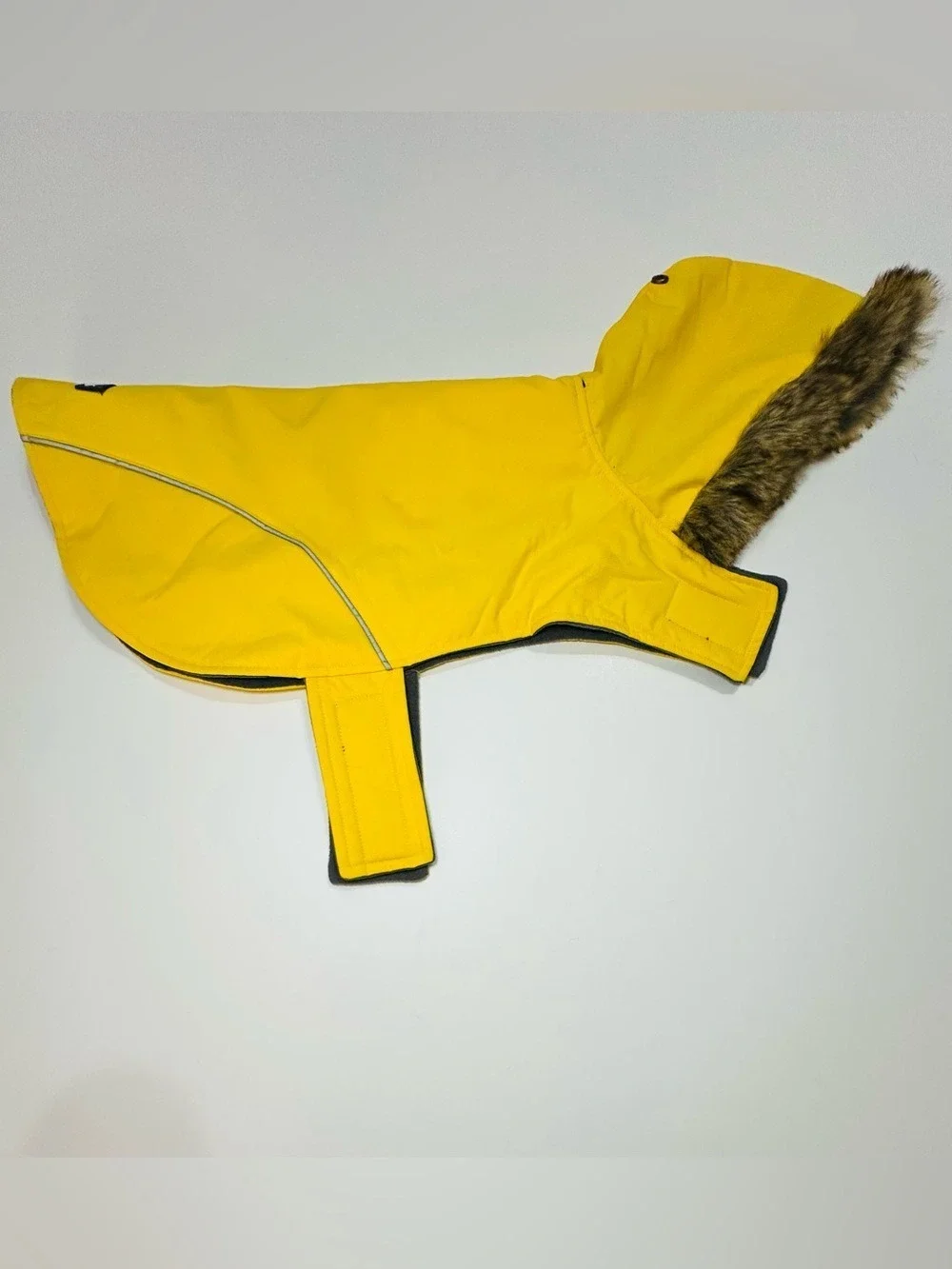 Eddie Bauer Pet Chinook Hooded Dog Parka Medium Yellow Fleece Lined Winter Coat